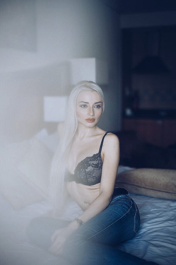 Catalya American Photo Model