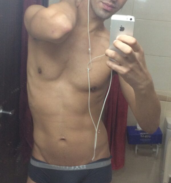Gay - Image 4