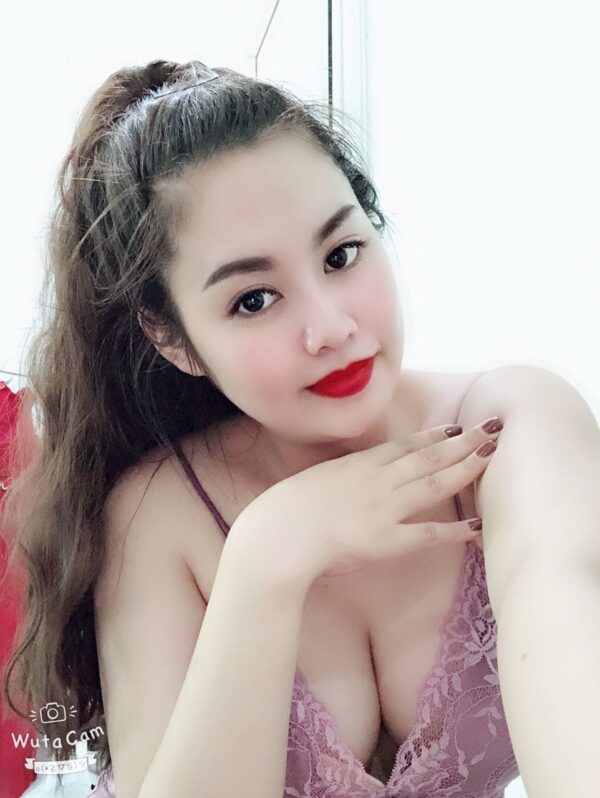 Filipina Ladies - Image 5