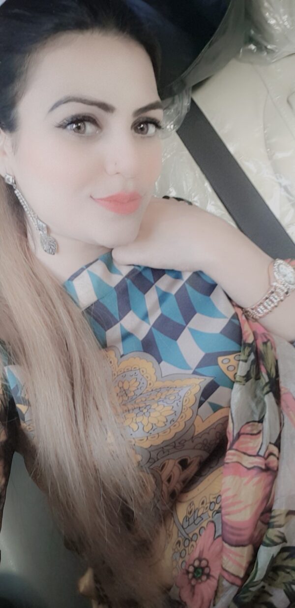 Indian Model Sangeta - Image 4