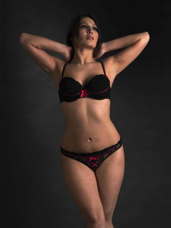 Mistress Adrianna In Doha - Image 5