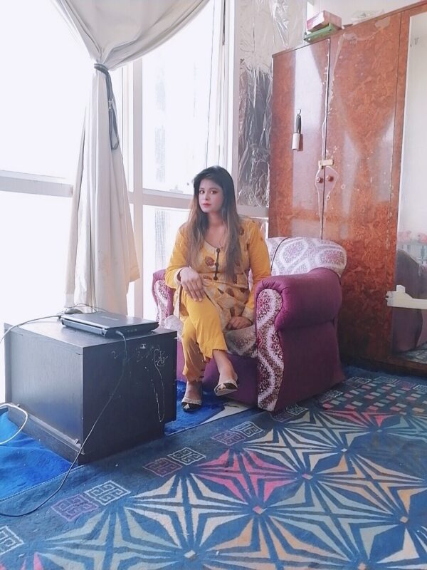 Sara Khan 96896398858 - Image 3