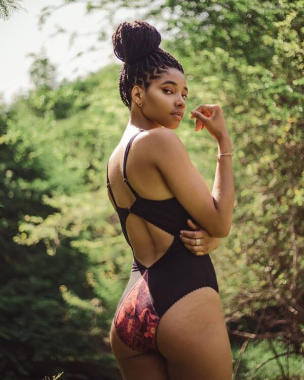 PRETTY GINA - Image 4