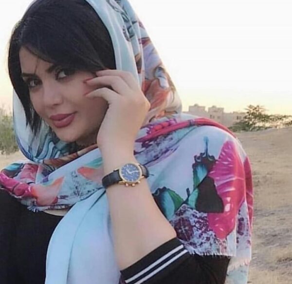 HOT PERSIAN GIRLS - Image 2
