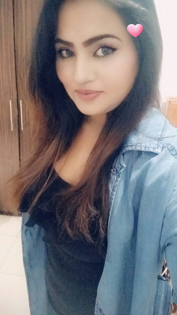 Indian Girl Rooma