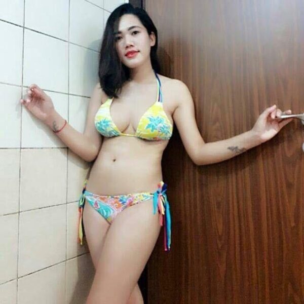 Sexy Girls In Dubai - Image 2