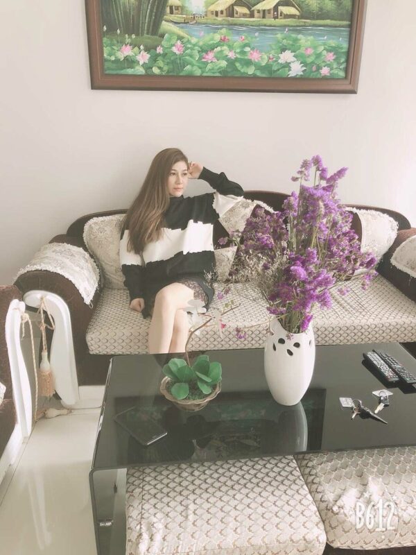 Lily Ane CIM In Dubai - Image 2