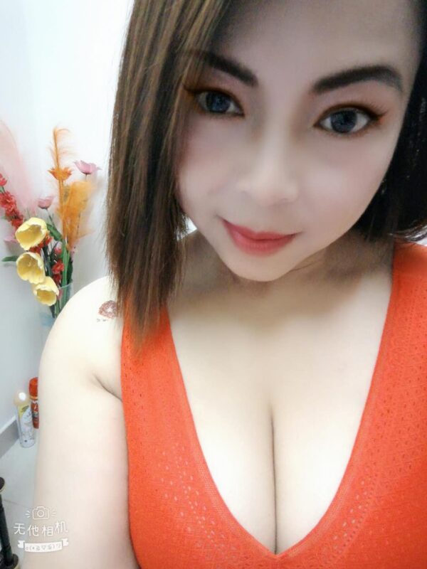 Tina009