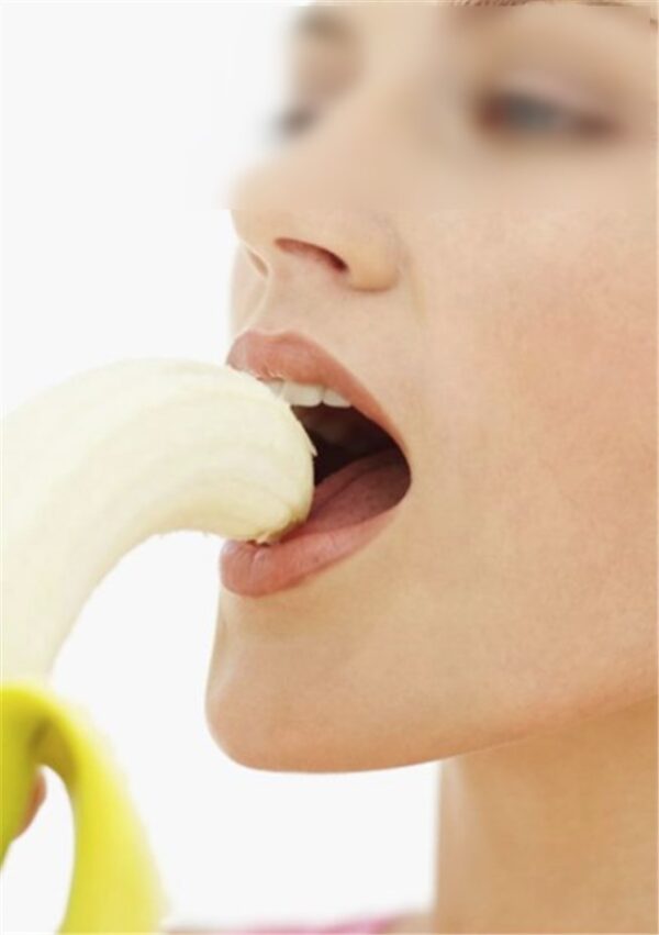 Shahira anal