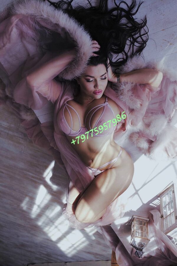 KELLY - YOUNG BBW - Image 5