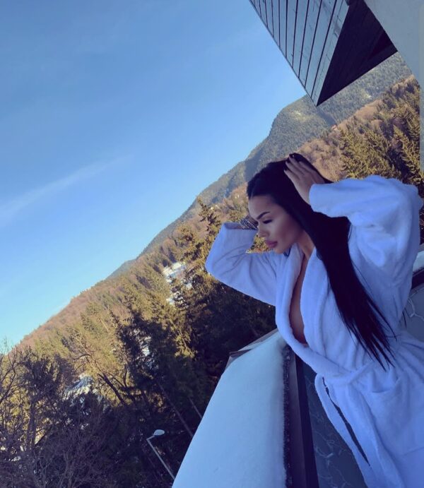 ZOE - Image 4