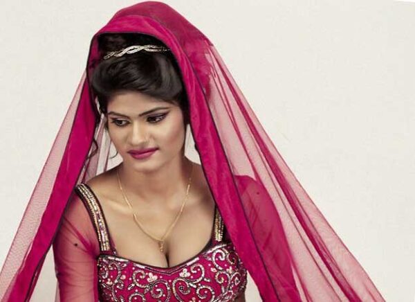 Indian Escort Bur Dubai - Image 2