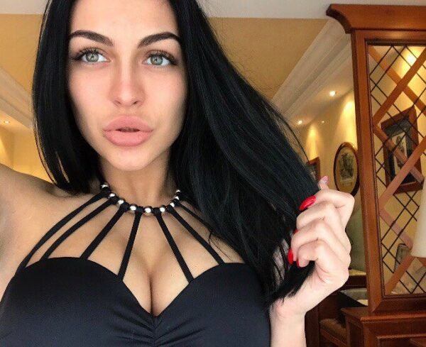 Top Girl In Tel Aviv - Image 2