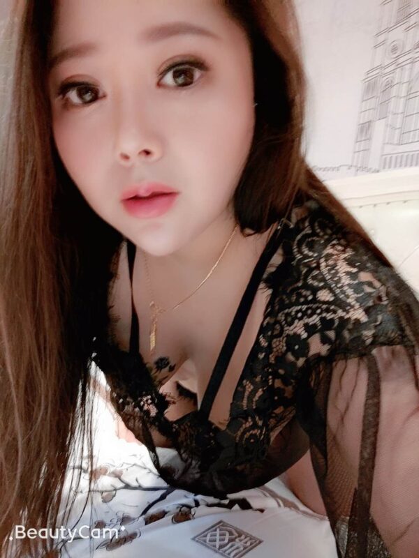 Mona - Image 2