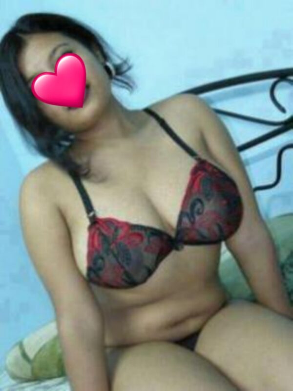 GIRL 91237305