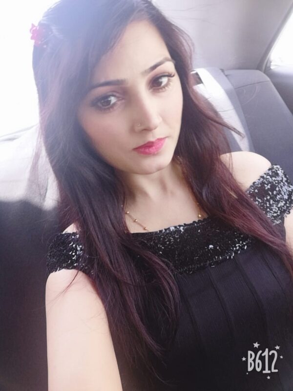 Indian Girls - Image 3