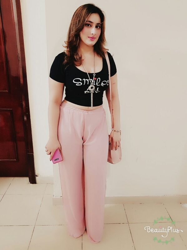 Mona Shah - Image 4