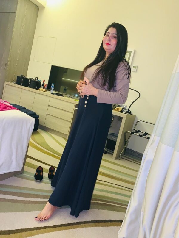 Pakistani escorts - Image 3