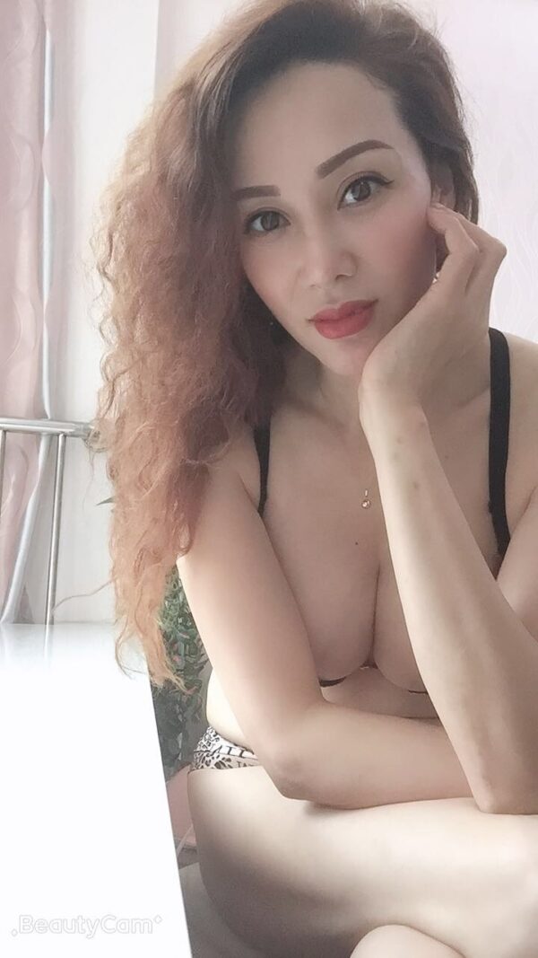 Jenny - Image 3
