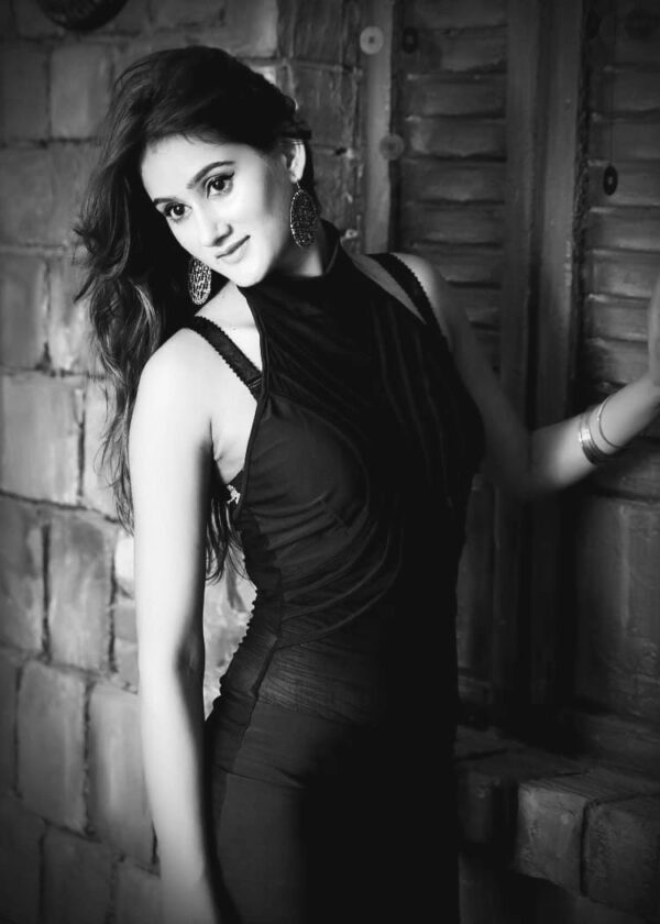 Mahnoor - Image 3