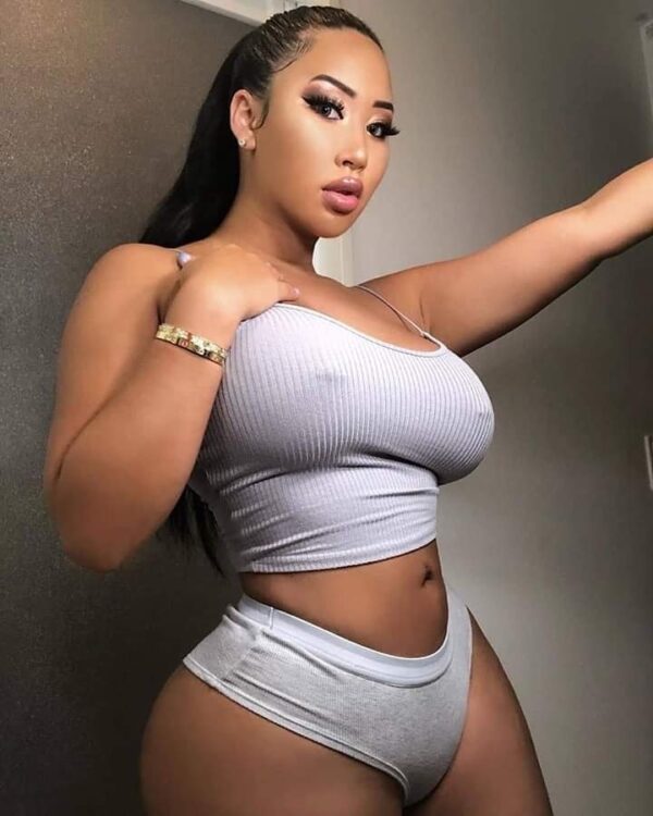 Bella - Image 5