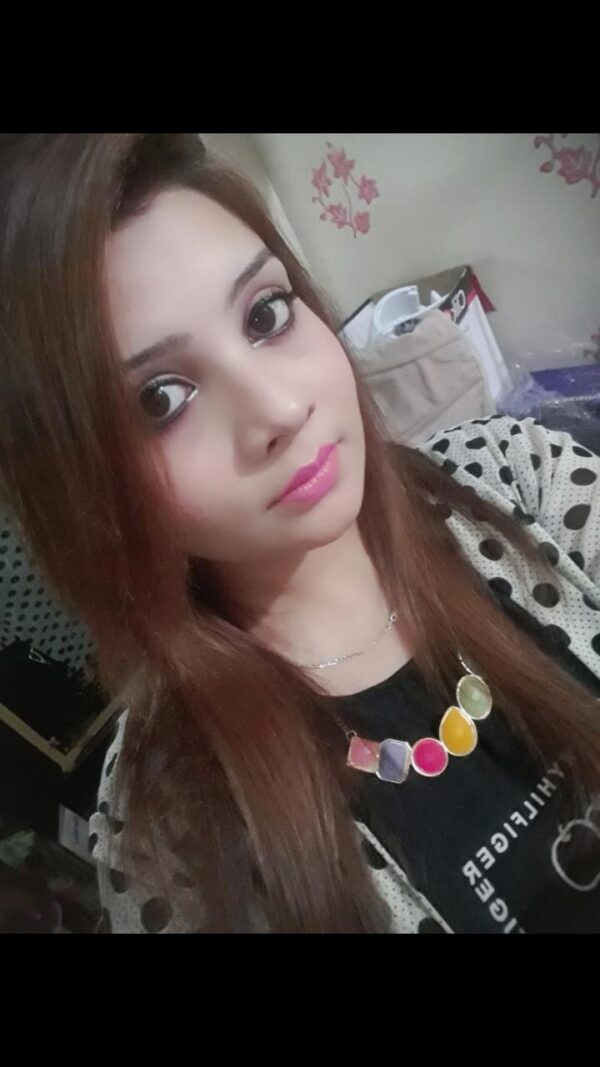 Eyesha - Image 2
