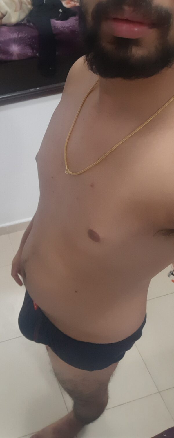 Vicky Hot Guy - Image 4