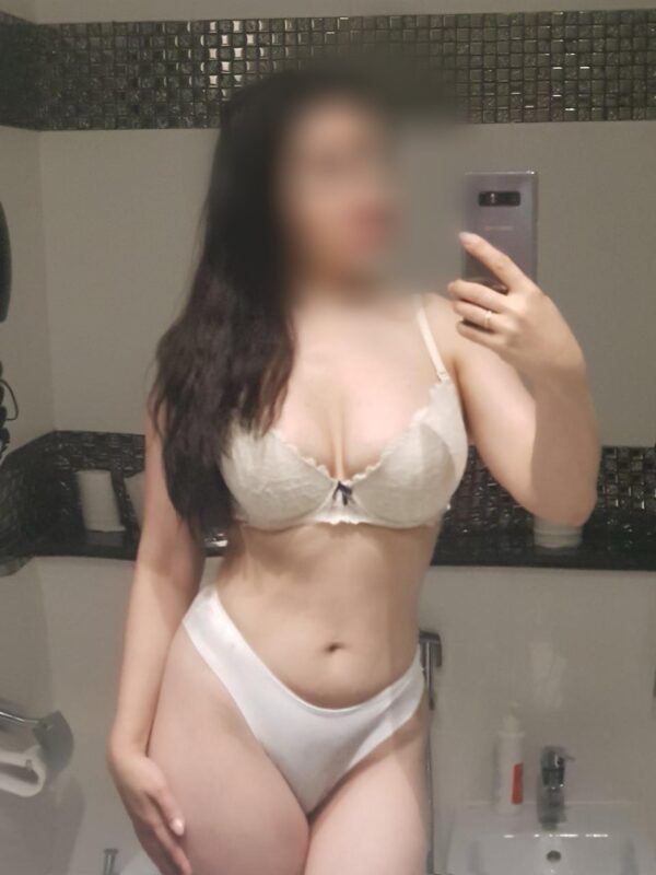 Sarina Russian Escort Dubai - Image 2