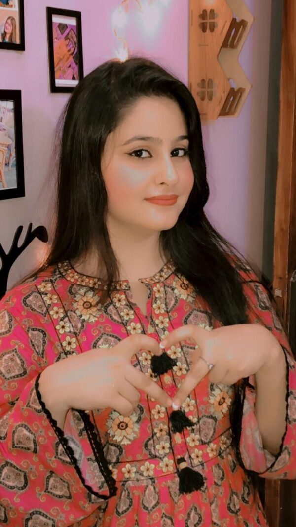 Muskan Student Escort In Dubai - Image 2