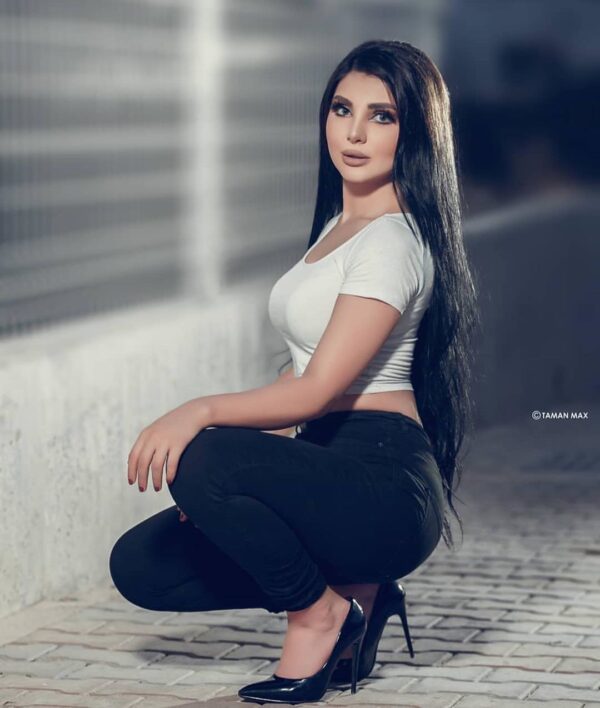2 NEW LADYS - Image 3
