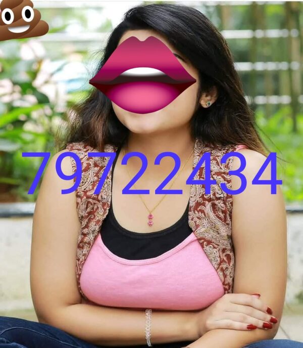 Neethu 79722434