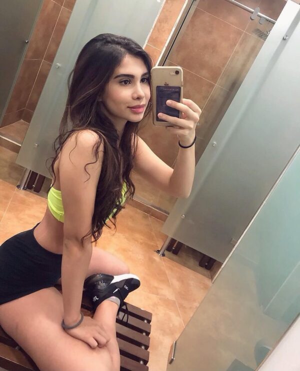 Johana - Image 5