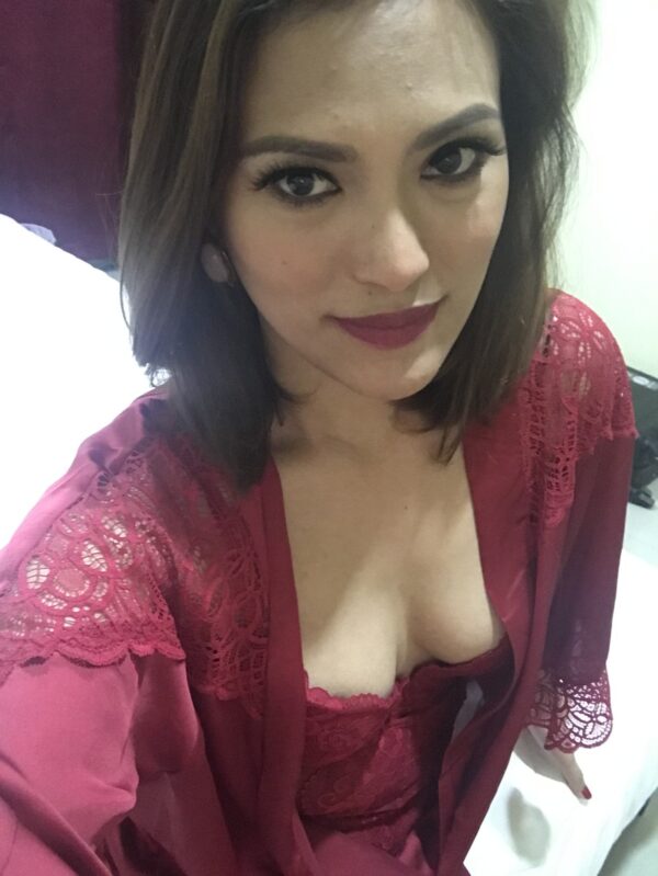 HOT FILIPINA