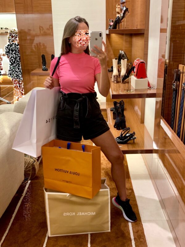 Angelina - Image 4