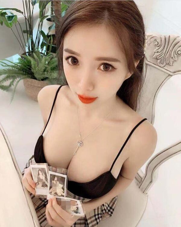 COCO - Image 3