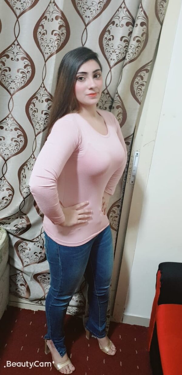 Priti Sharma - Image 2