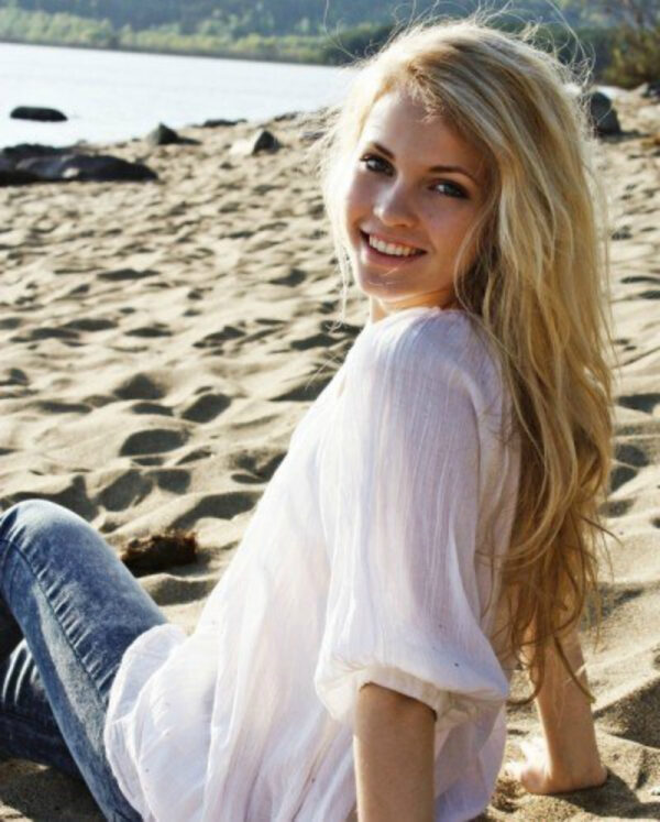 VLADA - Image 4