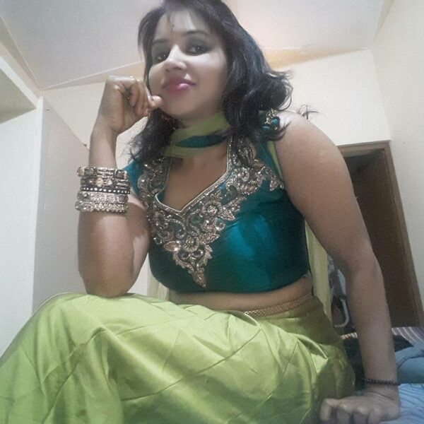 Neha Sexy Indian model girl - Image 2