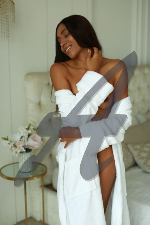 Ariella - Image 2