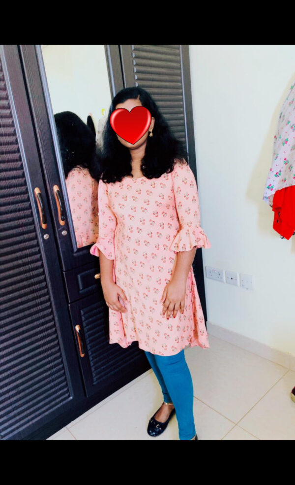 Kerala Working Lady 78159874 - Image 3