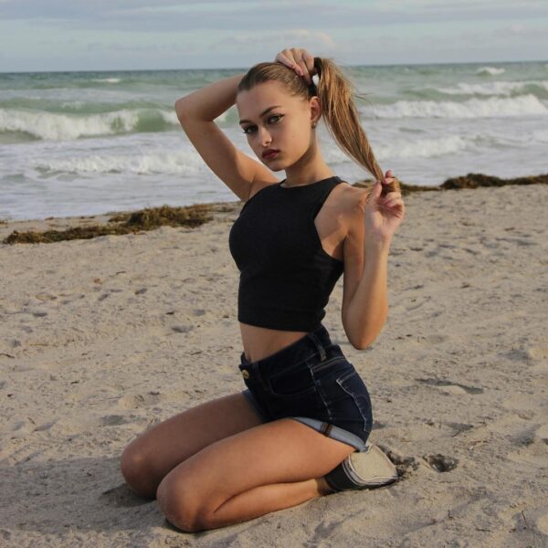 ANASTASIIA - Image 4