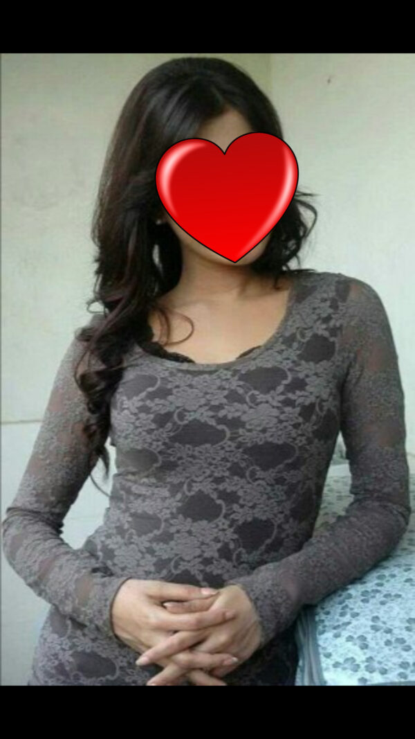 Kerala Girl S 79564504 - Image 3