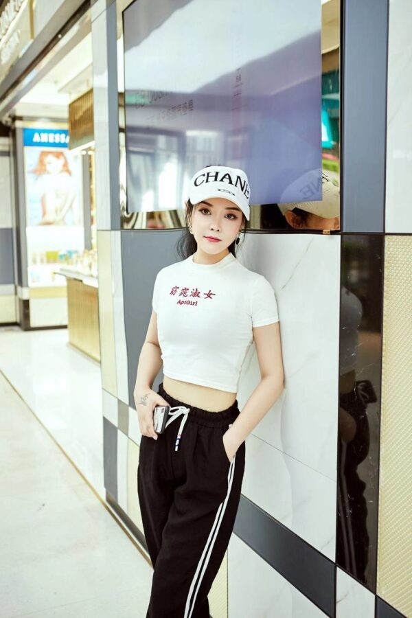 Young Student Sexy ANNA - Image 3