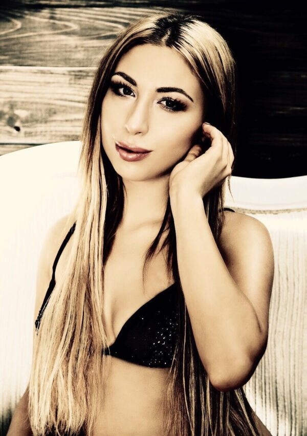 Anna - Image 2