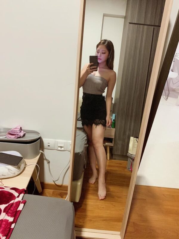 Sexy Call Girl Outcall - Image 4
