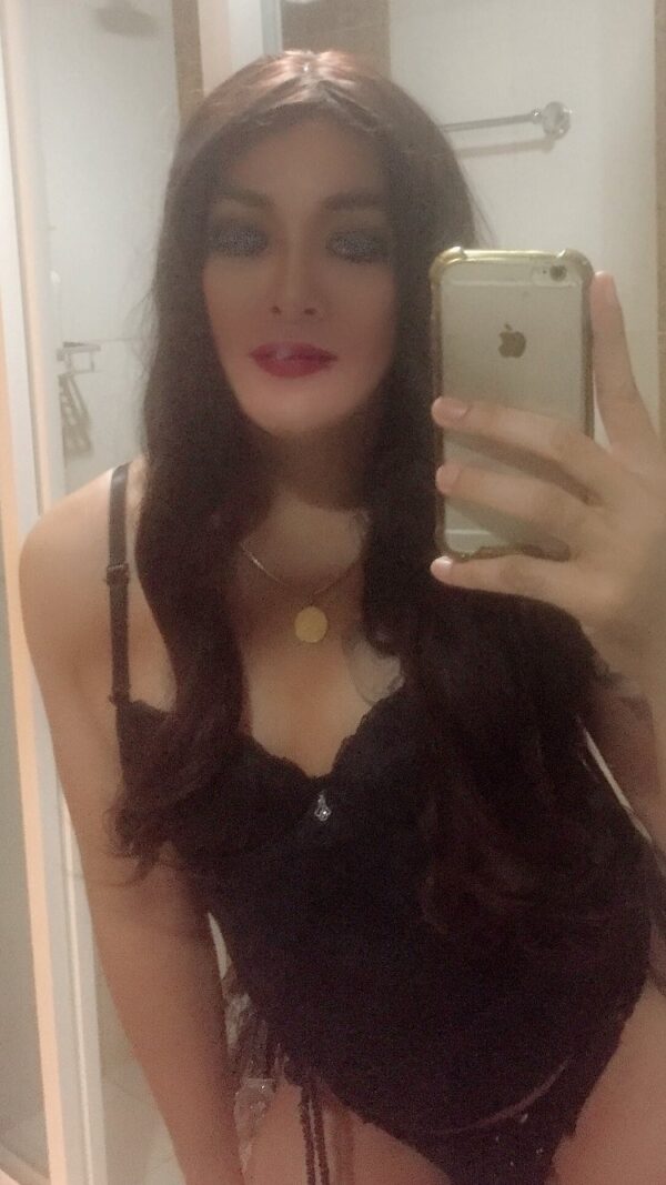 Filipina Shemale Last Few Days - Image 2