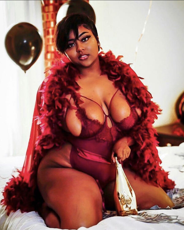 Sexy AMANDA - Image 4