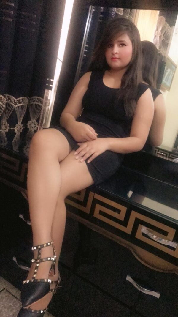 Teenage Escort Muscat - Image 2