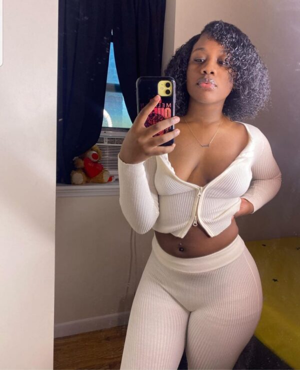Sexy juliet - Image 2