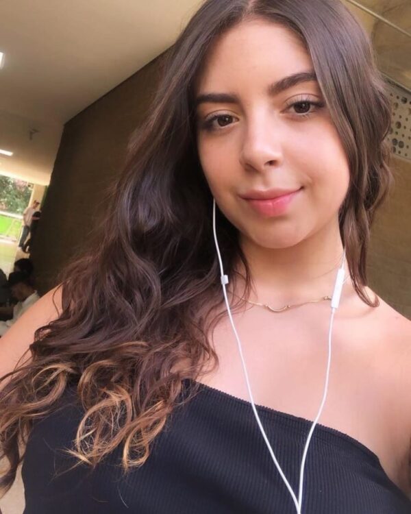 Lizzy massage and Female Escort